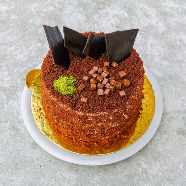 Chocolate Cake (For 4-6 People)